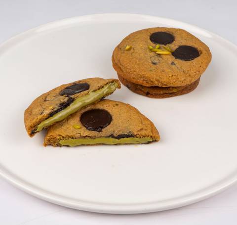 Chocolate Pistachio Cookie